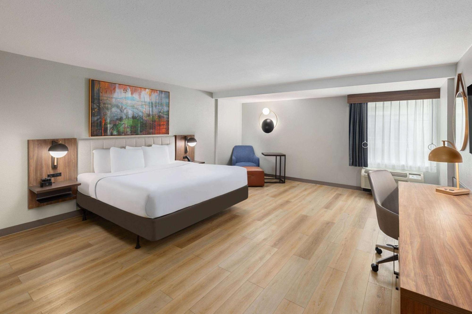 Hawthorn Extended By Wyndham Knoxville